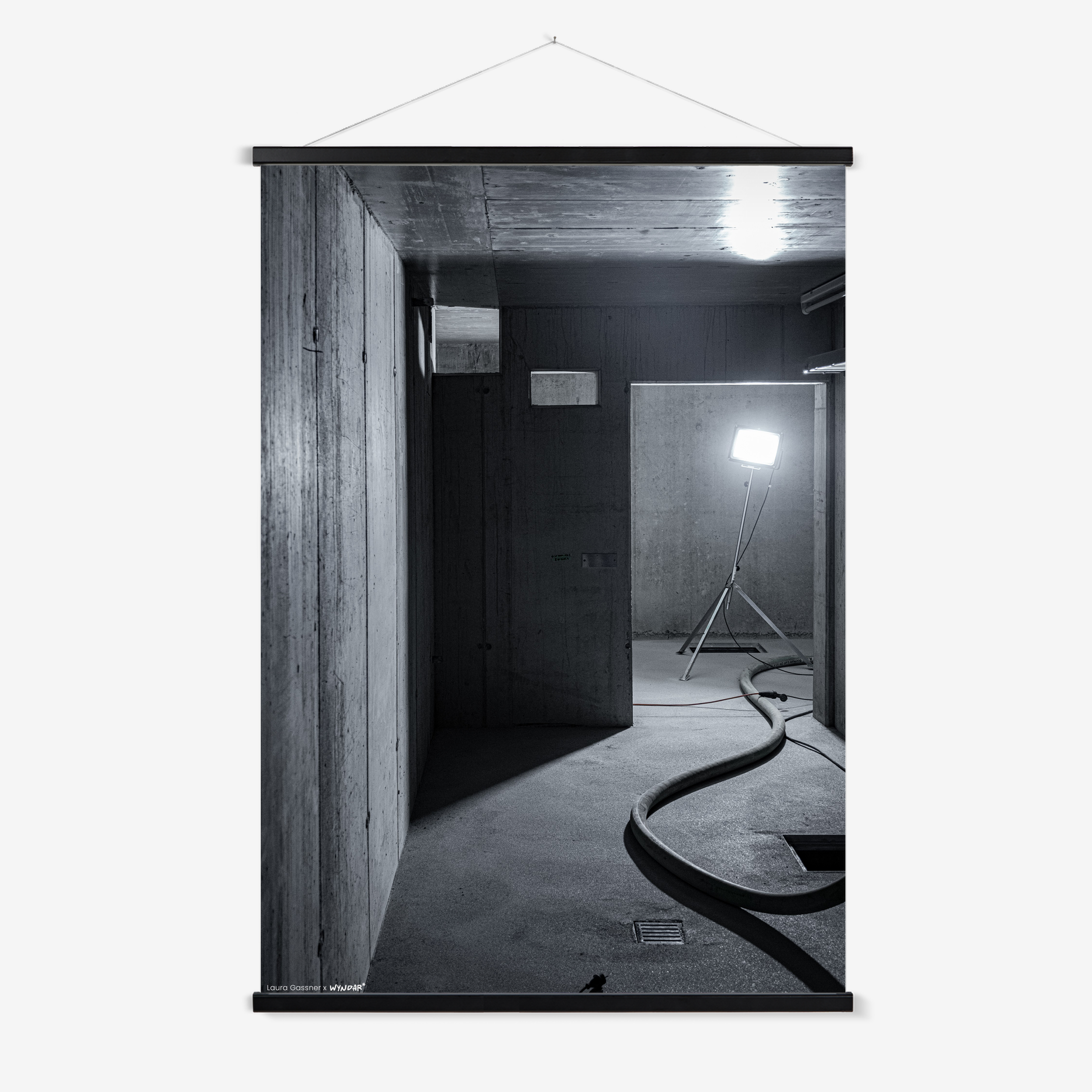 Hanger Black