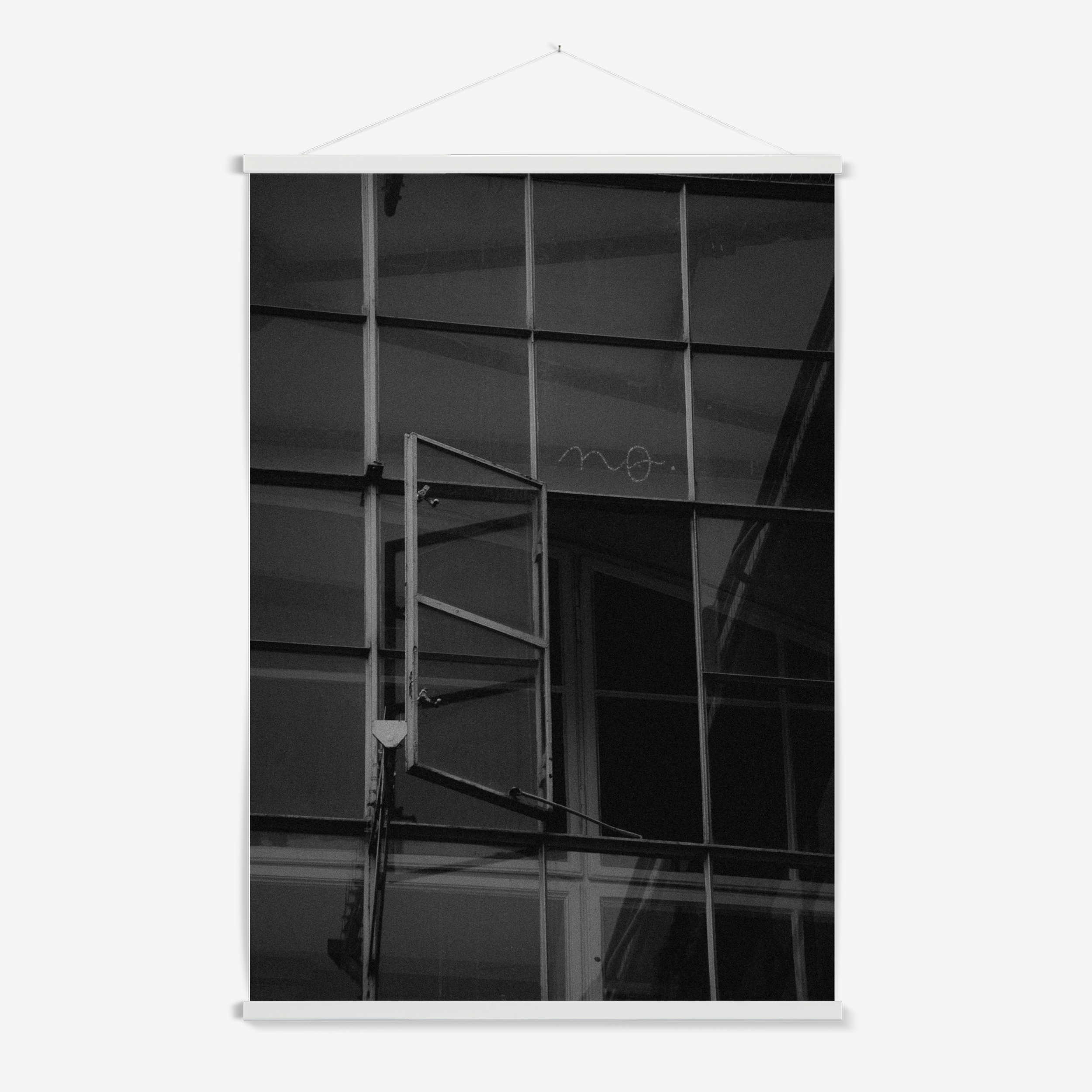Hanger White