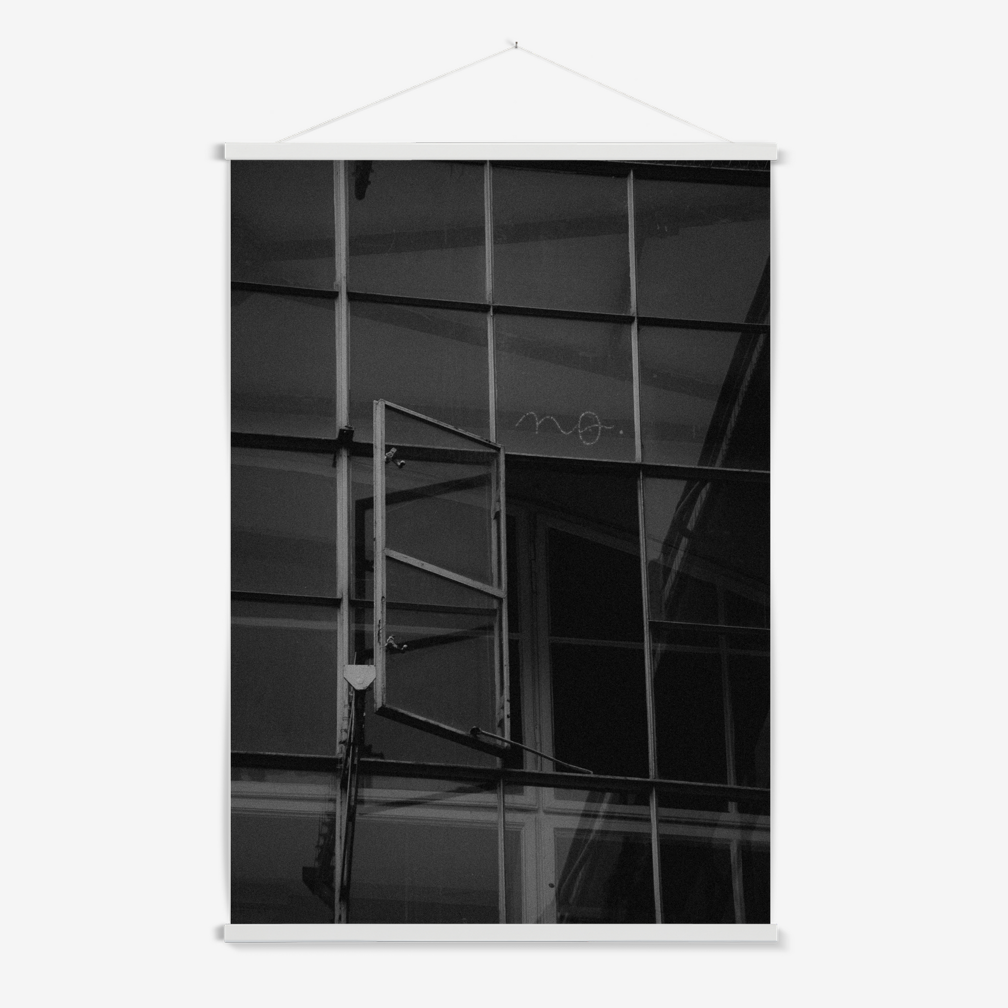 Hanger White